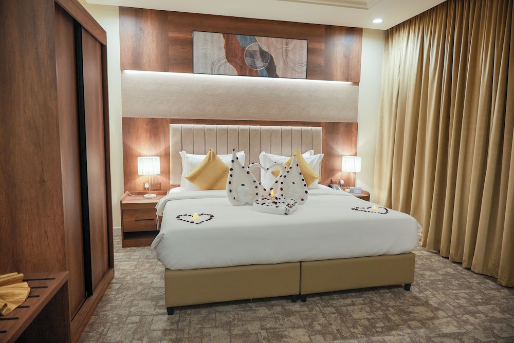 Junior Suite - Photo 1