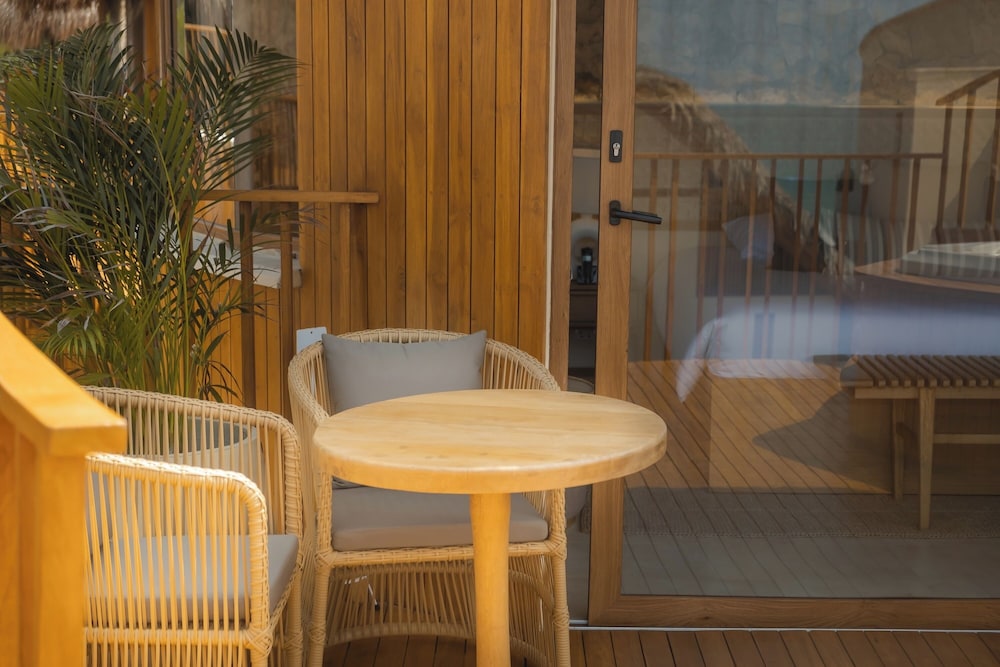 Bungalow - Photo 2