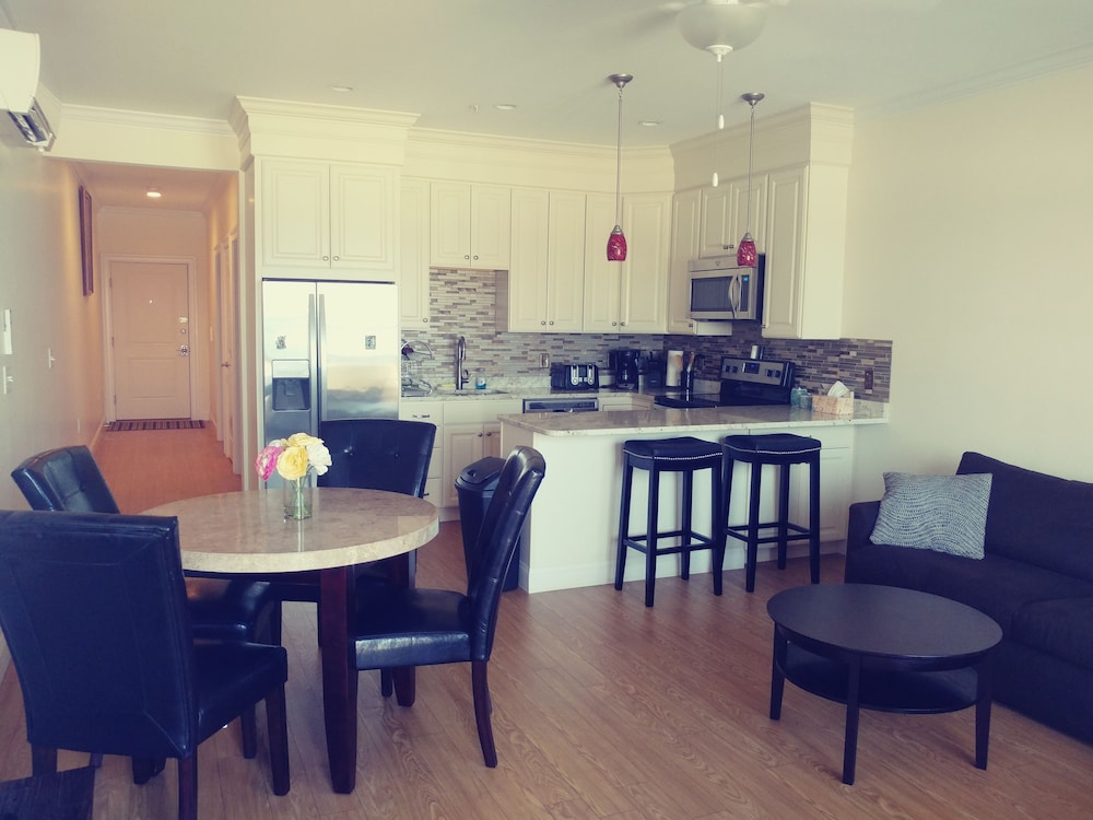 Ocean Front Surf Condominium, 写真 13