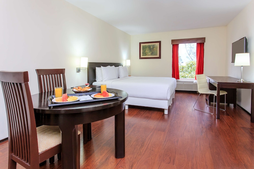 Junior Suite - Photo 1