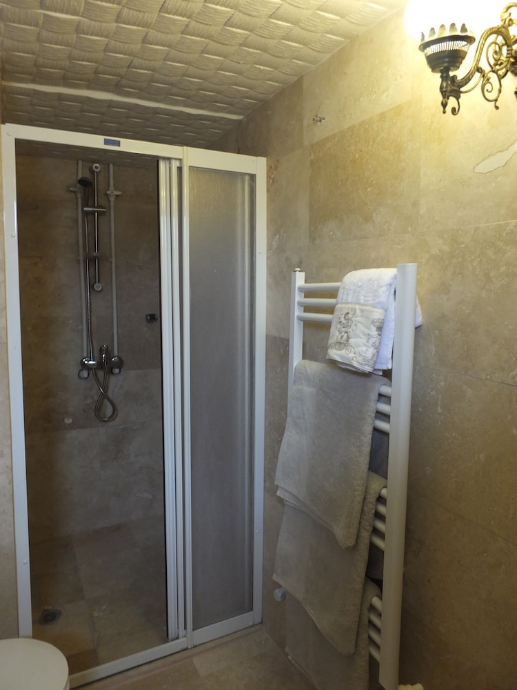 Luxury Triple Room photo 2