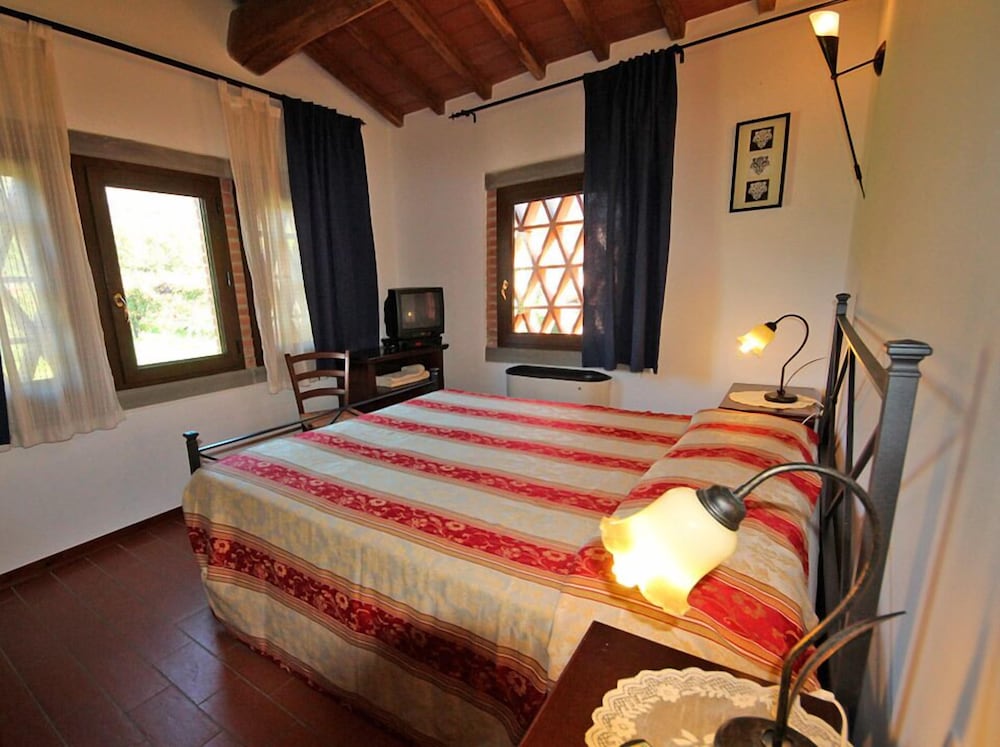 Traditional Apartment, 1 Bedroom photo 1