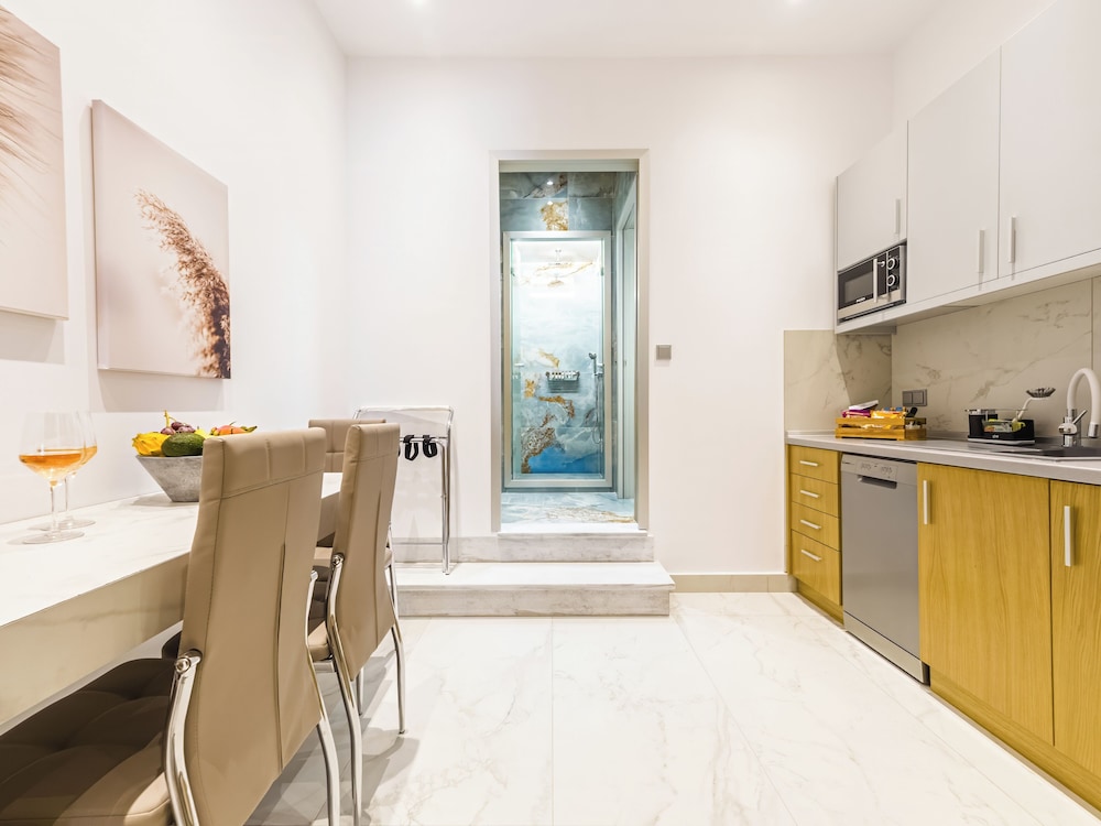 Premium Apartment, Terrace, Sea View photo 3