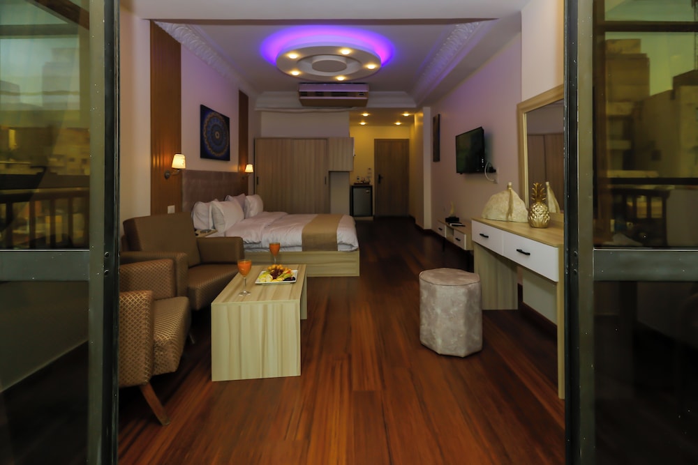 Deluxe Double Room (Pyramids View) - Photo 2