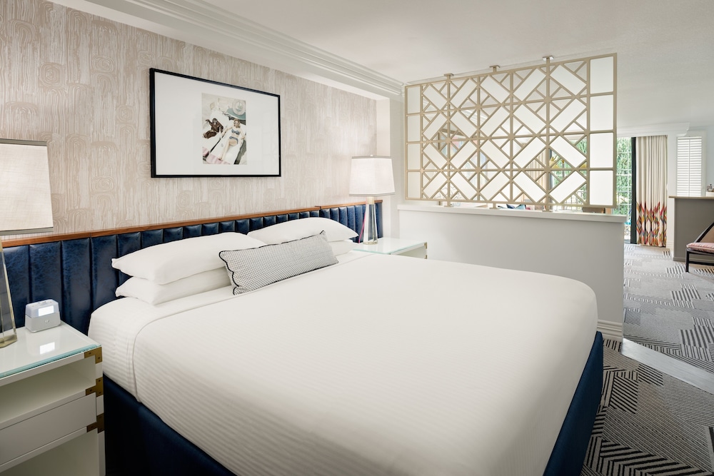 Deluxe Suite, 1 King Bed