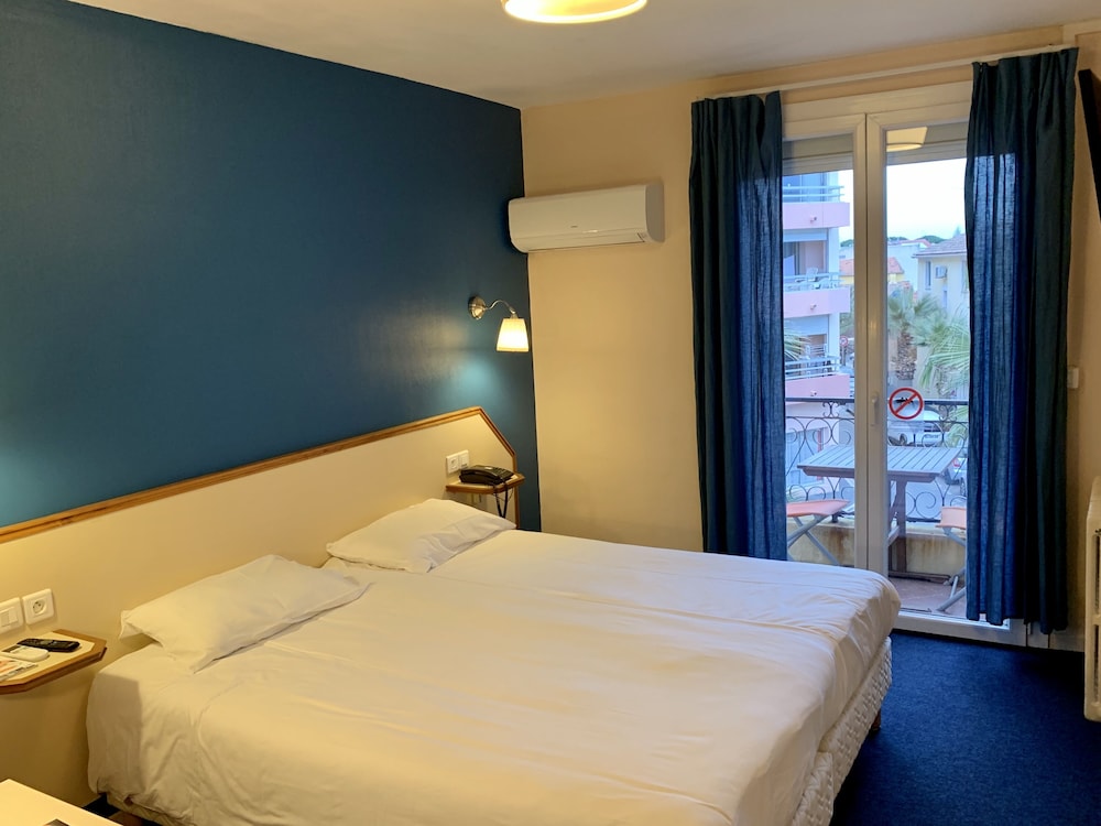 Classic Double Room photo 3