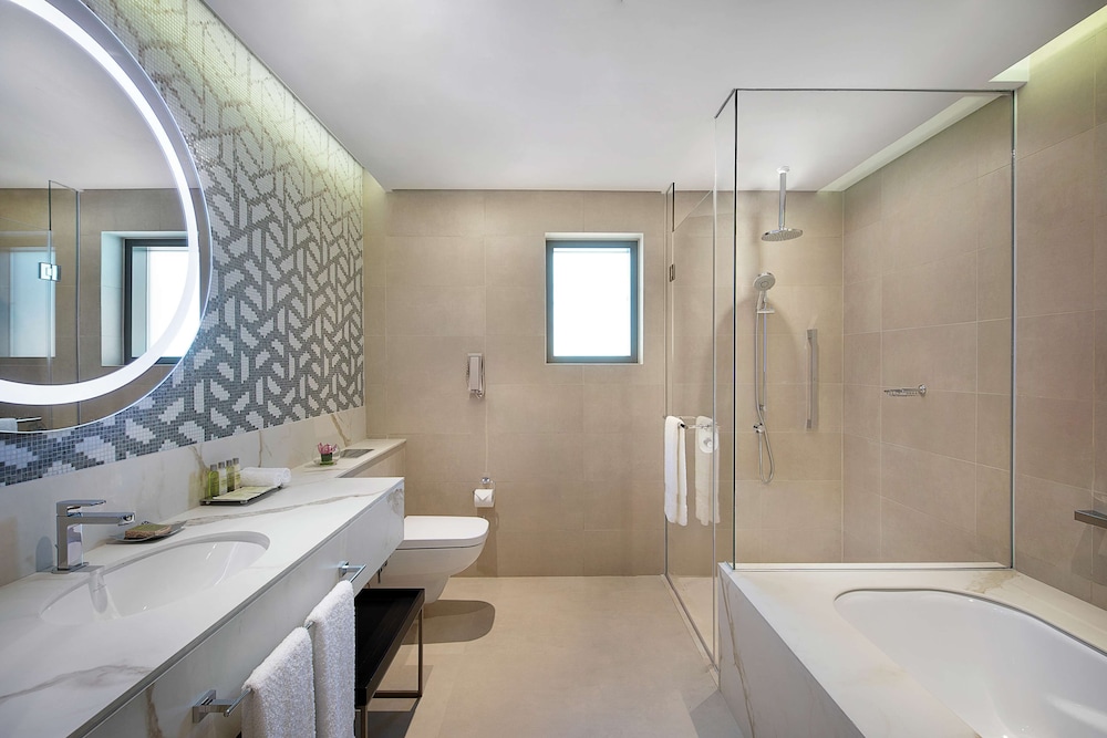 Deluxe Suite, 2 Bedrooms - Photo 7