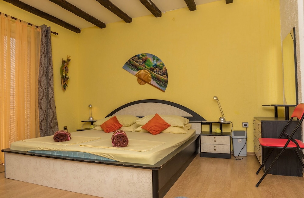 Apartment, 3 Bedrooms (Ketrin)