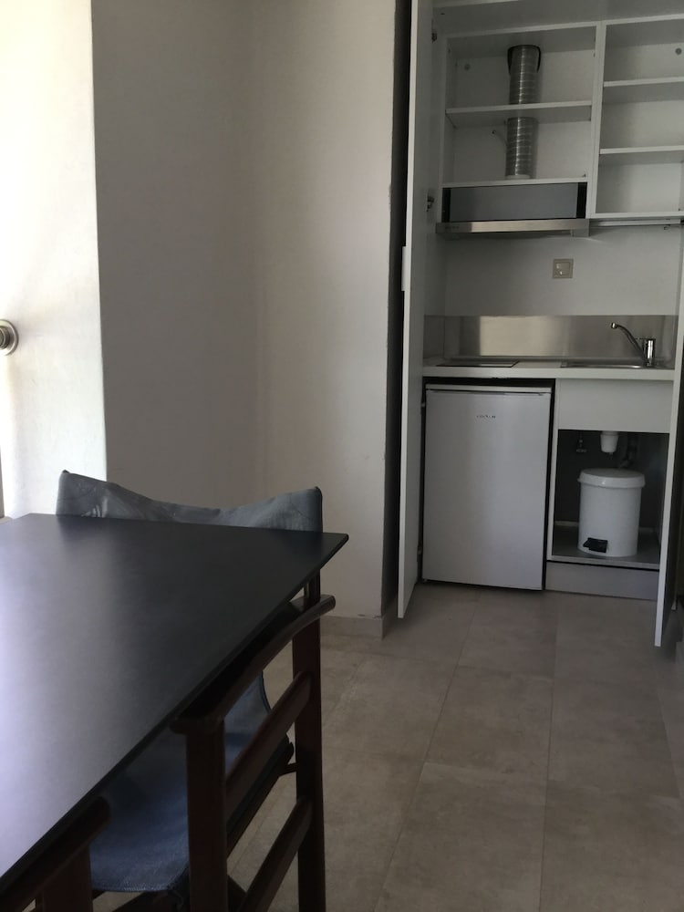 Family Room photo 3