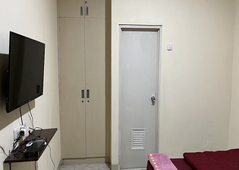 Standard Double Room - Photo 8