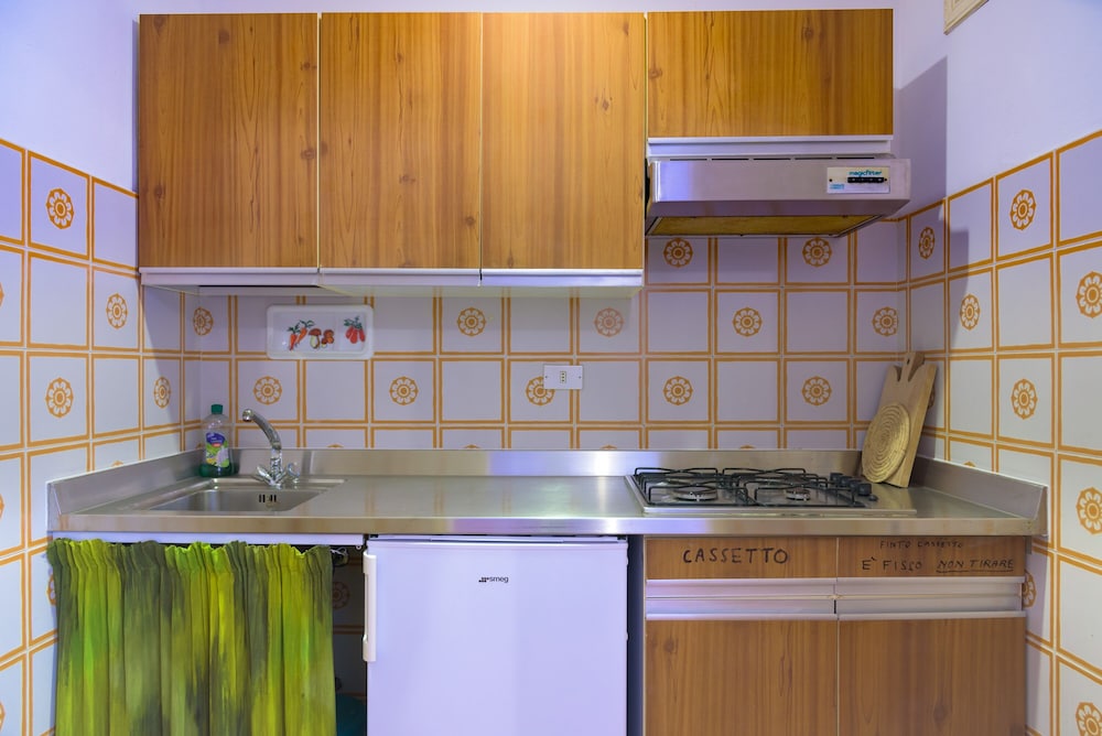 Studio, Ground Floor photo 2