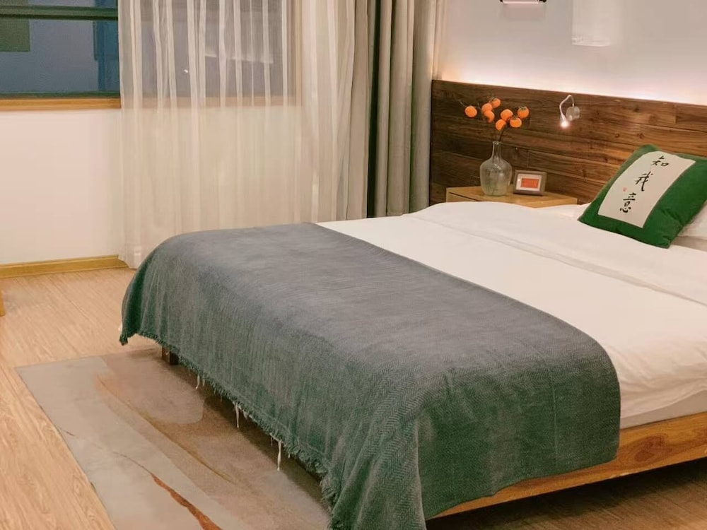 Comfort Double Room, 1 King Bed, Non Smoking, Private Bathroom photo 1