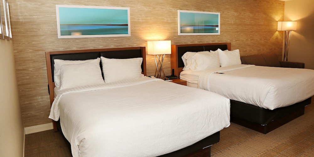 Standard Room, 2 Double Beds - Photo 1