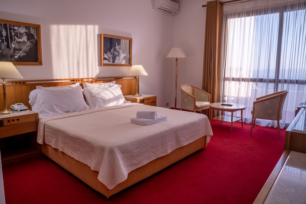 Standard Double Room, City View