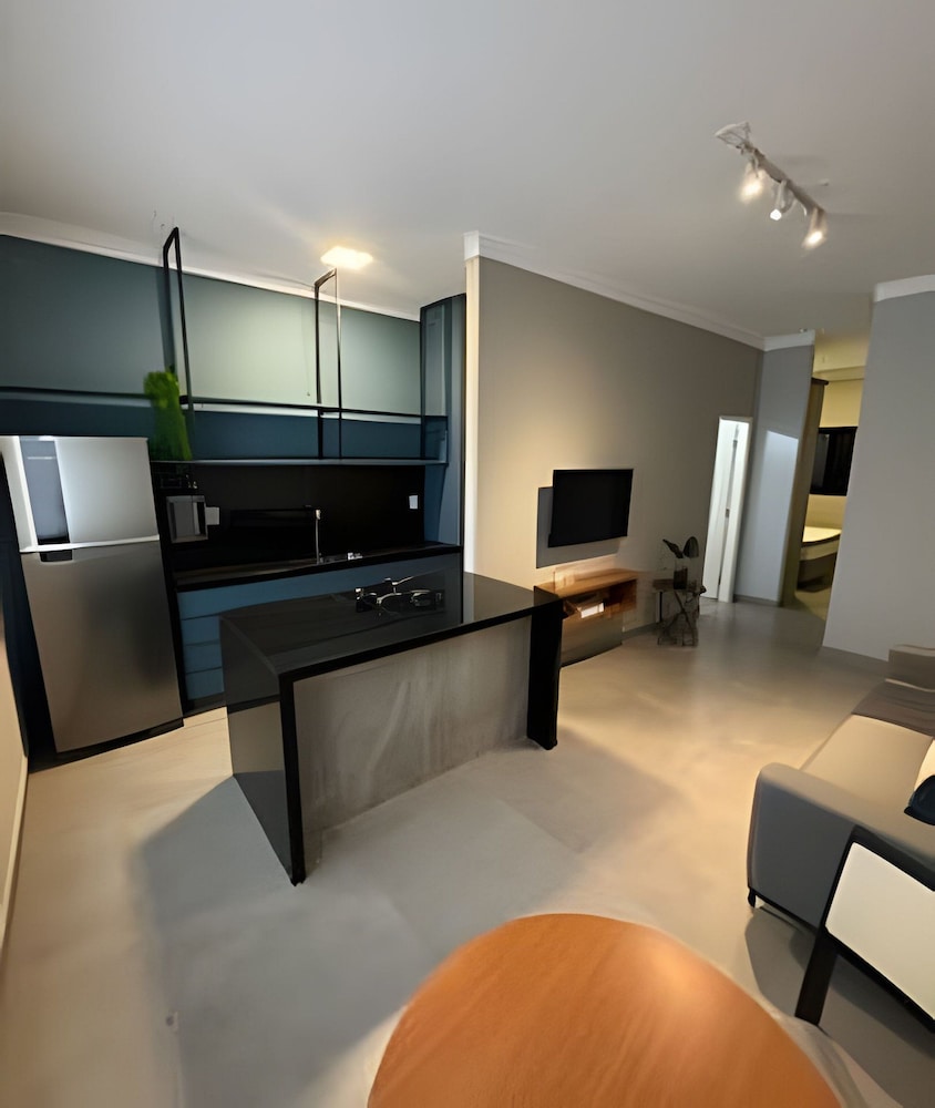 Premier Apartment photo 2