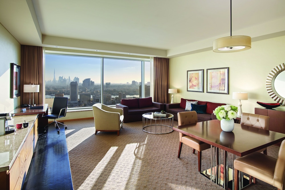 Suite, 1 Double Bed, Corner