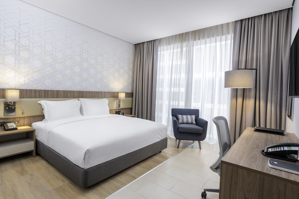 Premium Room, 1 King Bed, Courtyard View - Photo 6