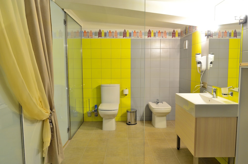 Basic Double Or Twin Room photo 3