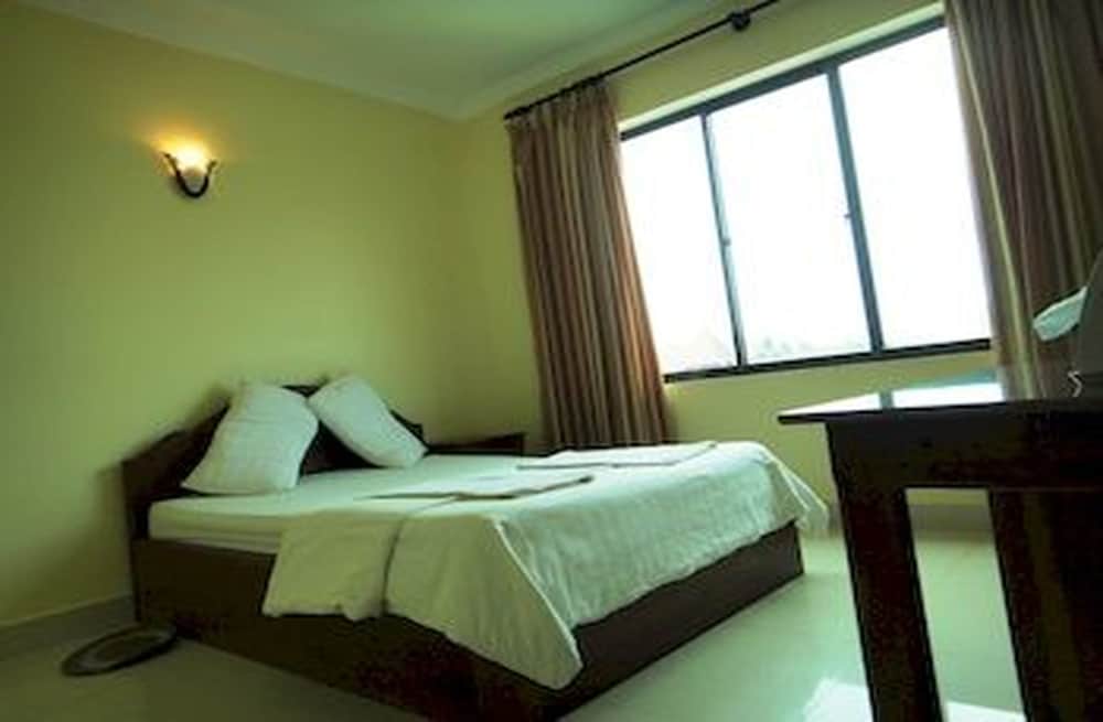 Standard Double Room, 1 Double Bed, Non Smoking, City View photo 1