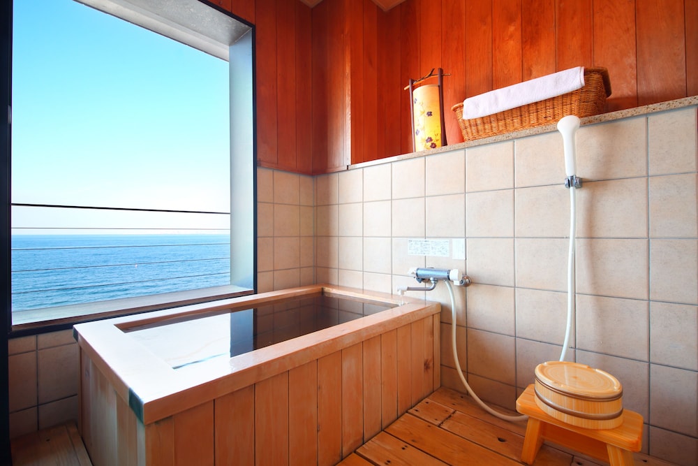 Japanese Style Room with Semi Open-air Bath, Non smoking photo 2