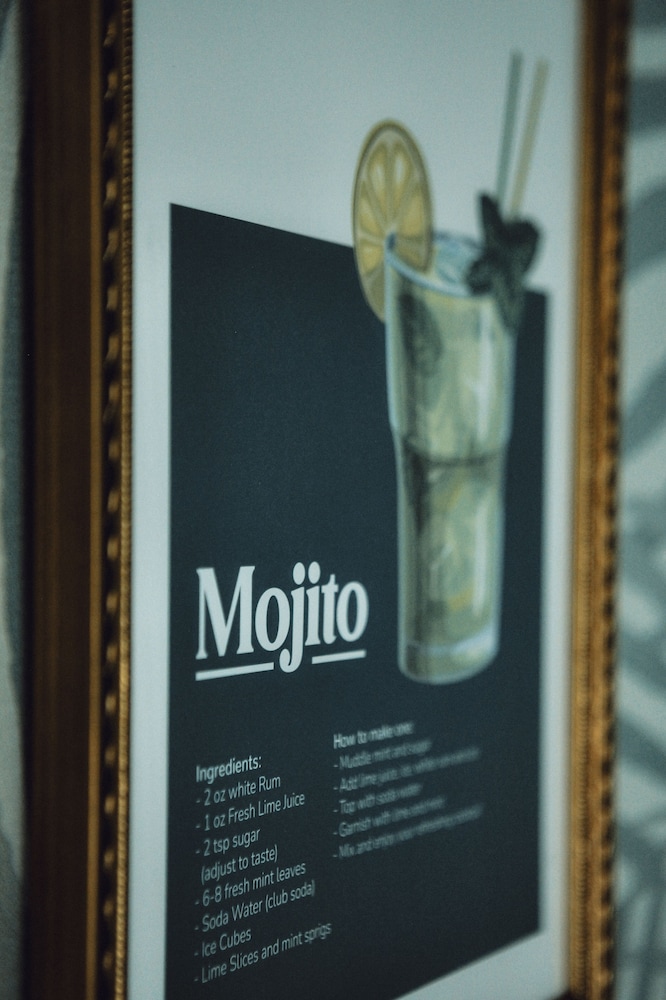 King Suite (Mojito) photo 3