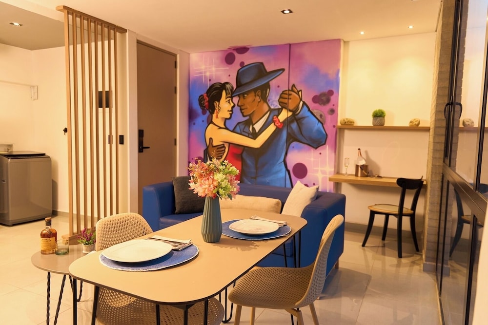 Apartment (2 Bedrooms)
