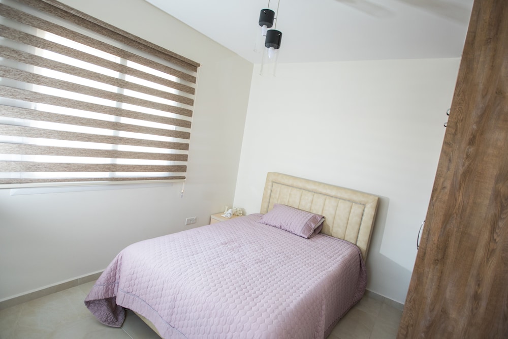Villa photo 1