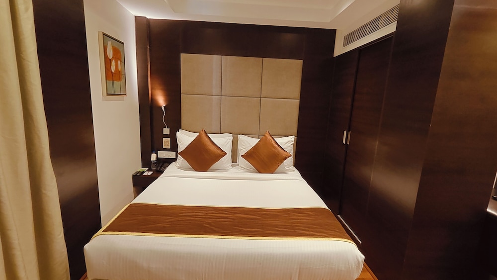 Exclusive Duplex, 1 King Bed with Sofa bed photo 2