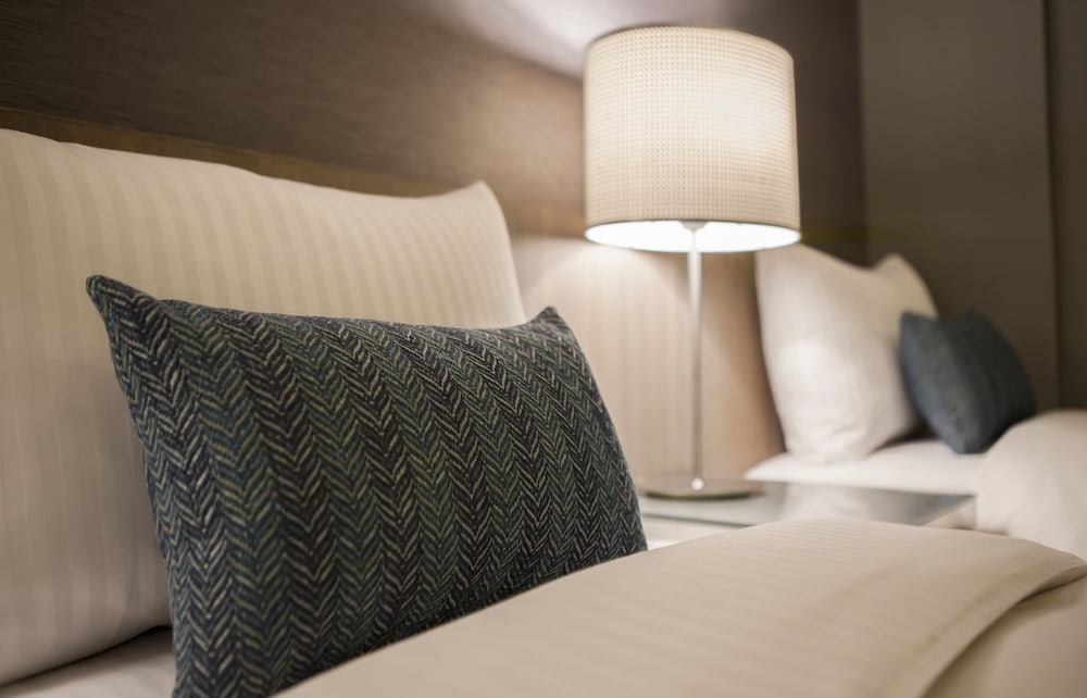 Superior Twin Room, 2 Twin Beds, City View photo 2