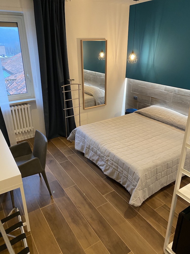 Double Room - Photo 1