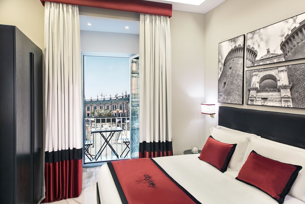 Deluxe Double Room, City View (MASCHIO ANGIOINO)