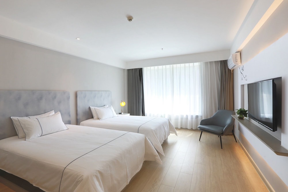 Business Twin Room (A) photo 1