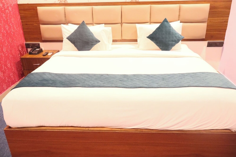 Premier Double Room - Photo 10