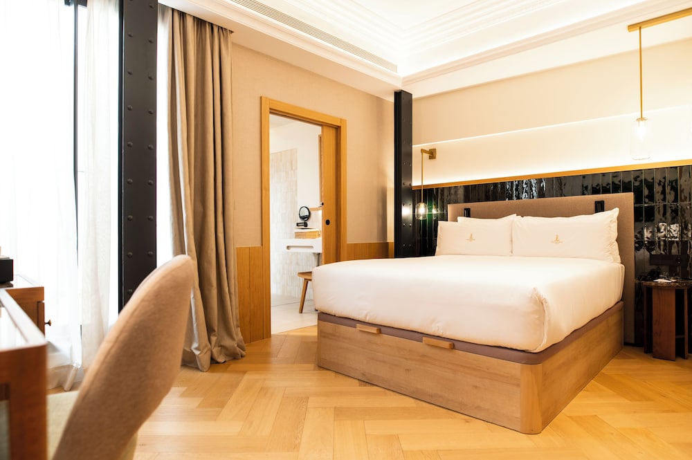 Basic Double Room