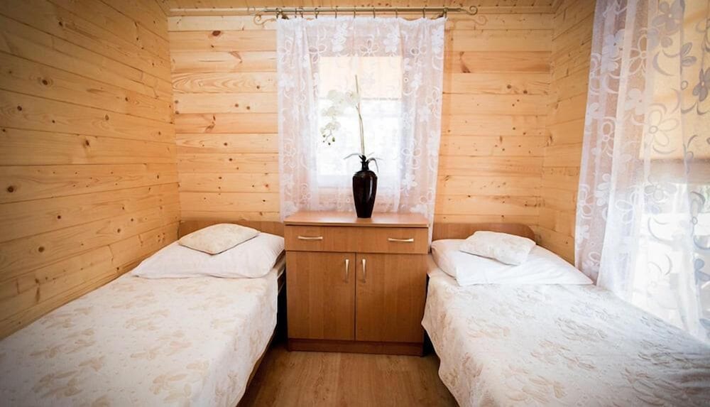 Basic Cabin photo 1