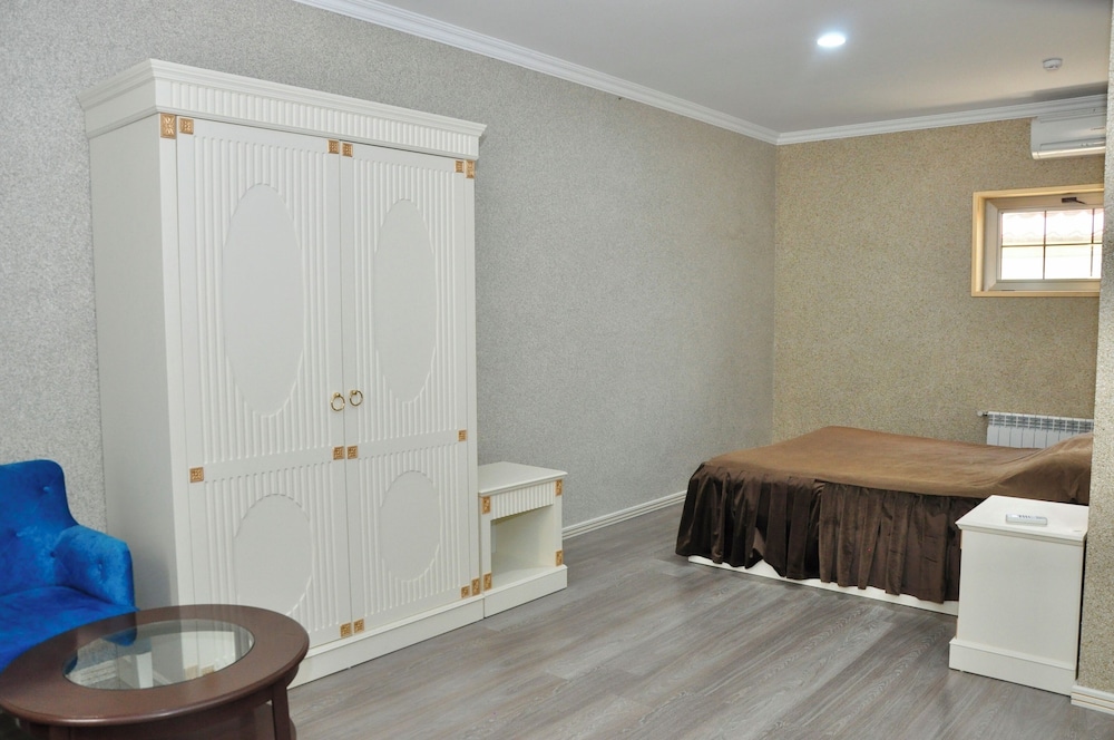 Deluxe Twin Room, Non Smoking photo 2