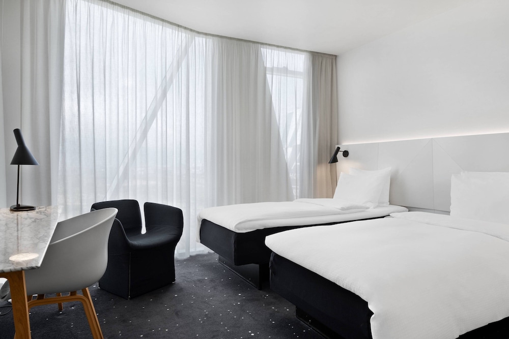 Deluxe Room, 2 Twin Beds