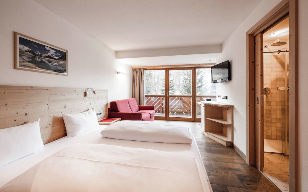 Junior Suite, Mountain View photo 1