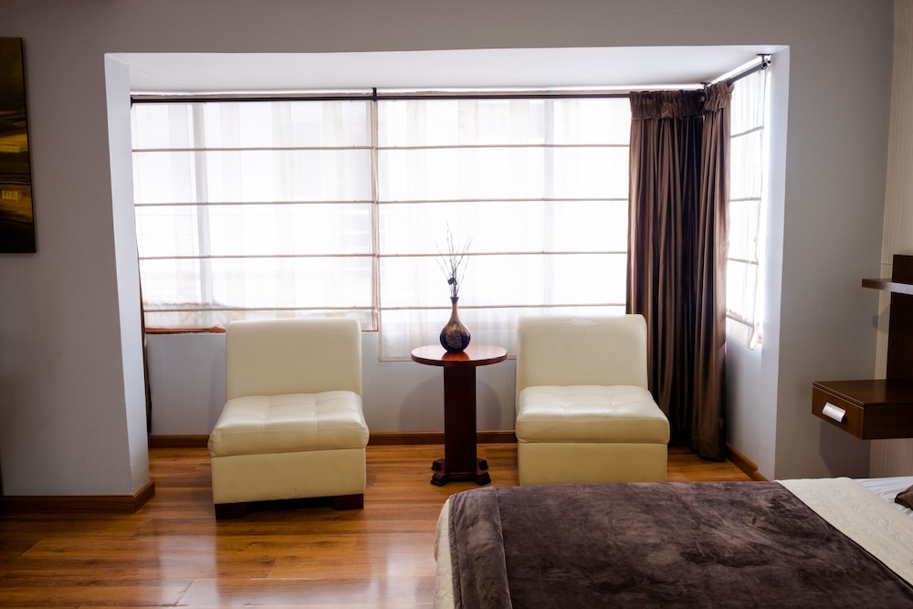 Suite photo 2
