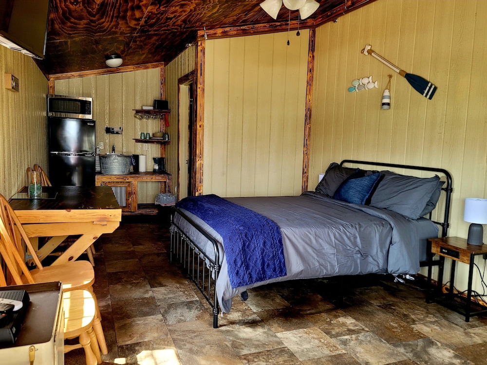 Classic Cabin