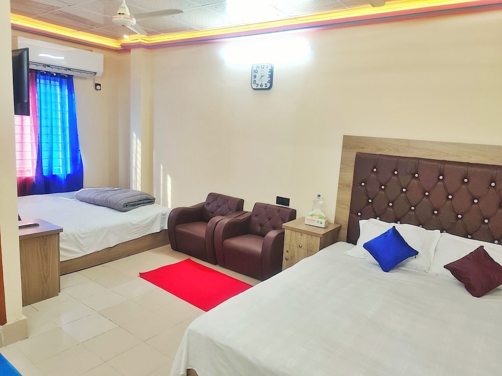 Superior Double Room, City View photo 3
