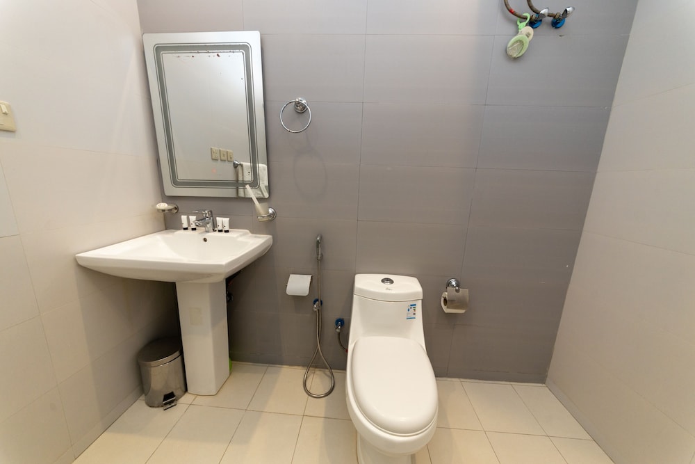 Standard Twin Room - Photo 2