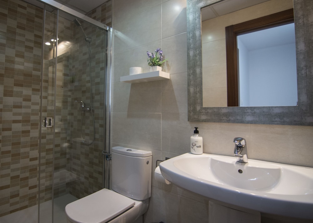 EnjoyGranada LUJO Swimming Pool and Parking, Billede 23