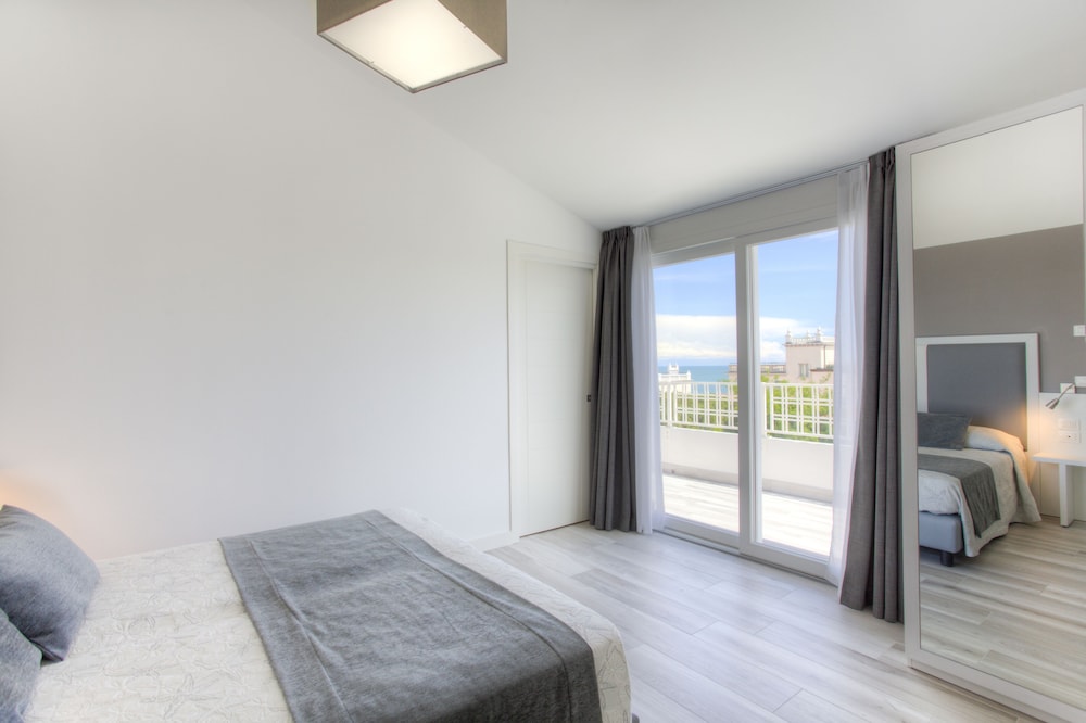 Superior Double Room, Sea View photo 1
