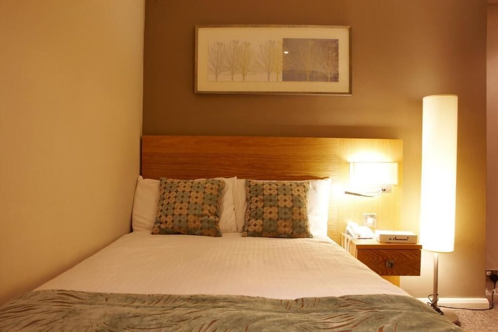Standard Room, 1 Twin Bed, Non Smoking - Photo 2