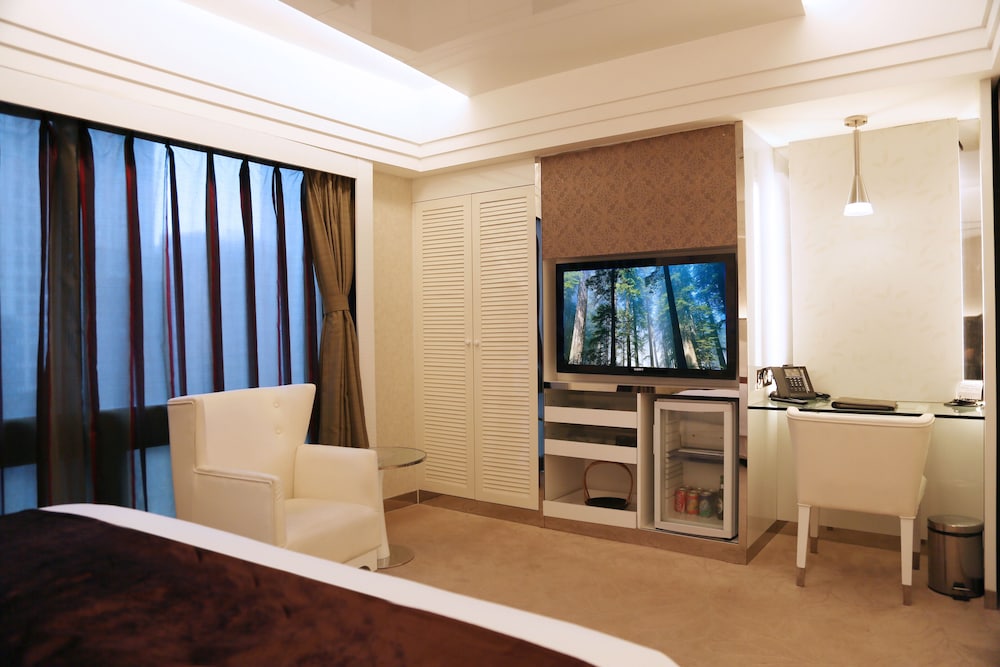 Superior Double Room - Photo 2