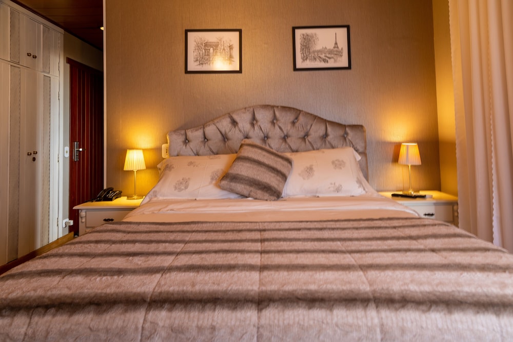 Available room
