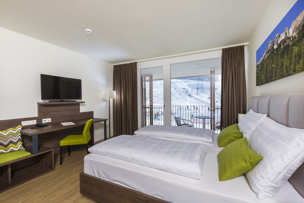 Superior Double Room, Balcony photo 1