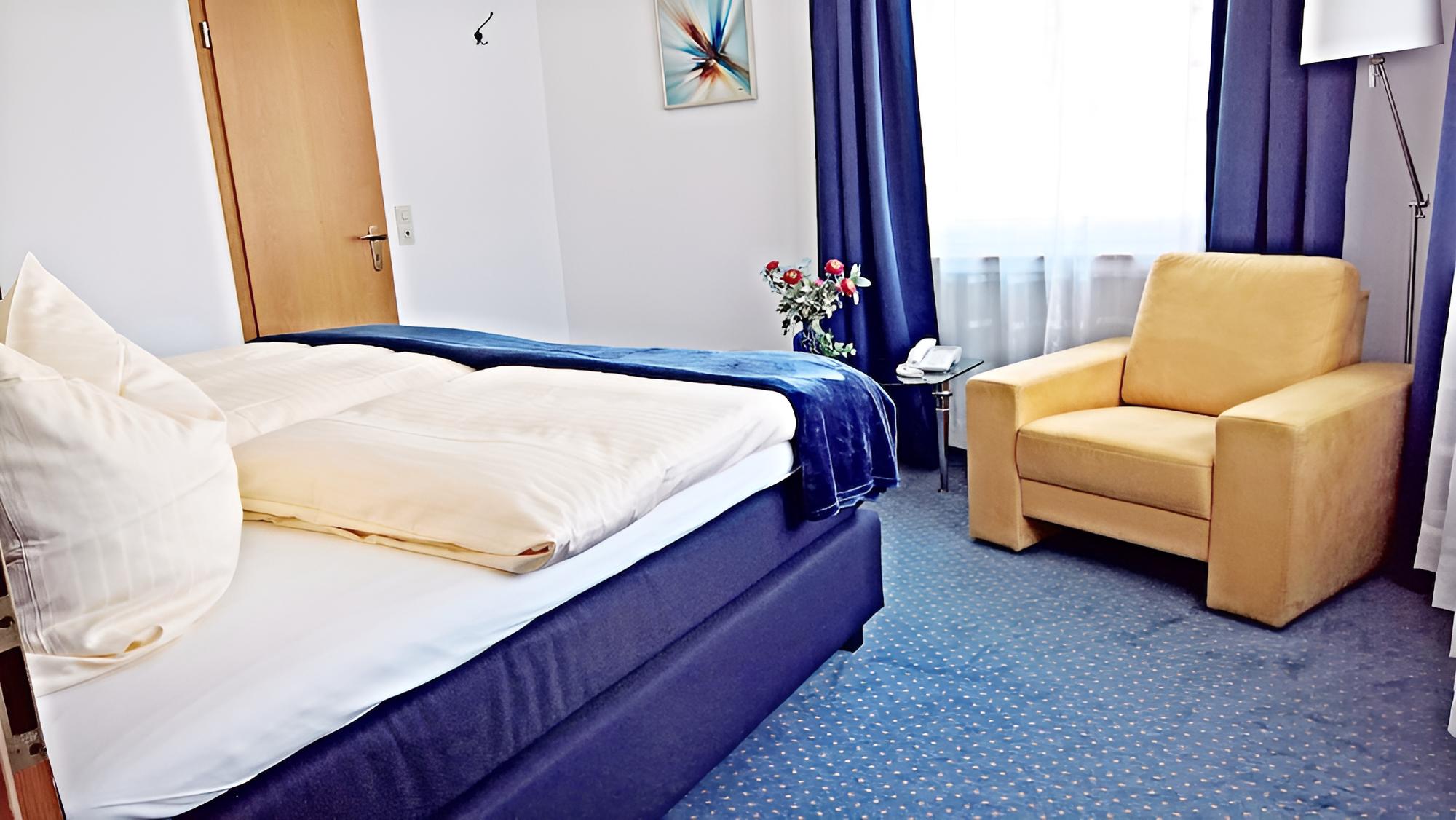 Double Room photo 3