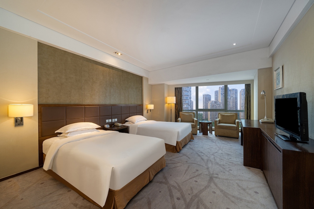 Premium Room, 2 Twin Beds (High Floor) - Photo 1